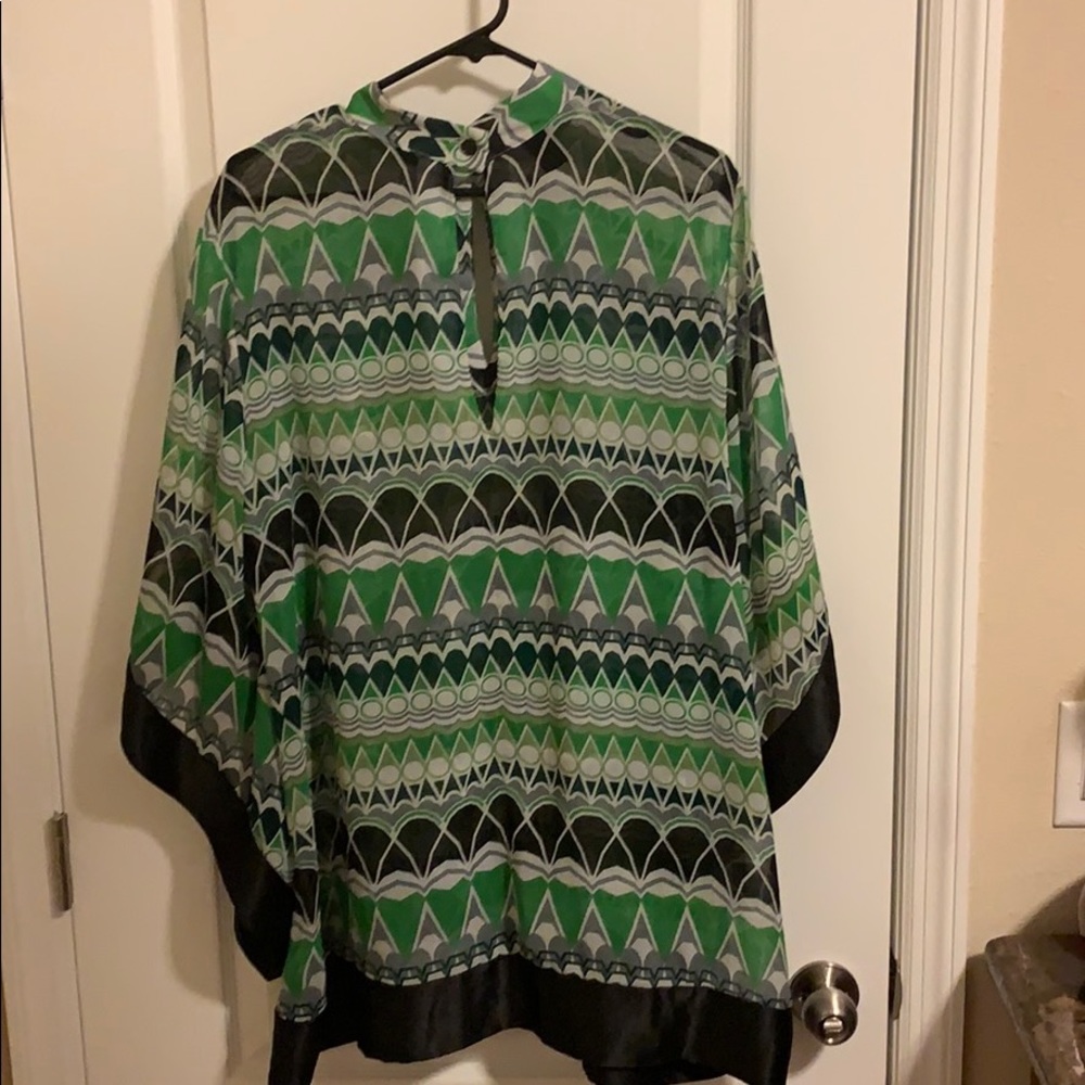 Shirt - Picture 3 of 3